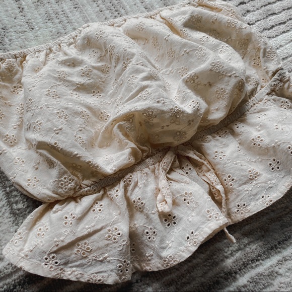 Cream Embroidered Strapless Cropped Top - Picture 3 of 3